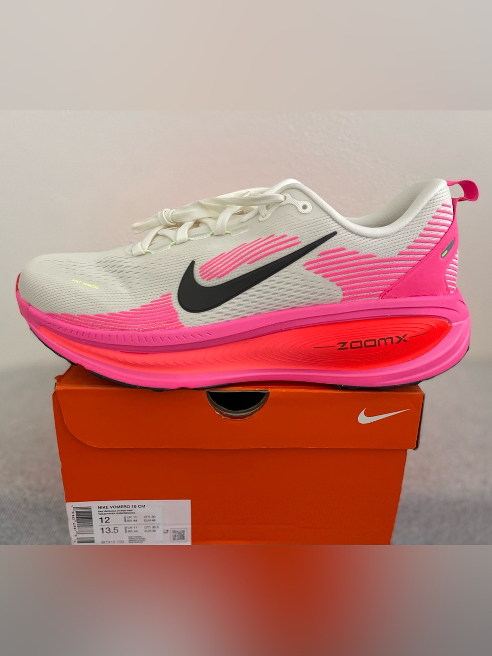 Size 12 - Nike Vomero 18 CM Sail Hyper Pink IB7315-100 Running Shoes Men’s NEW